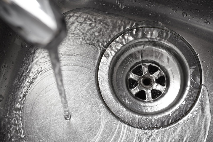 Our local Warlingham plumbers can install and repair radiators for properties in Warlingham and the local area. 